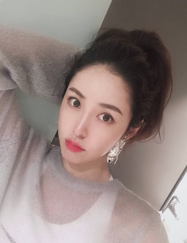 宋揚的第一张照片--九龙认干亲服务网