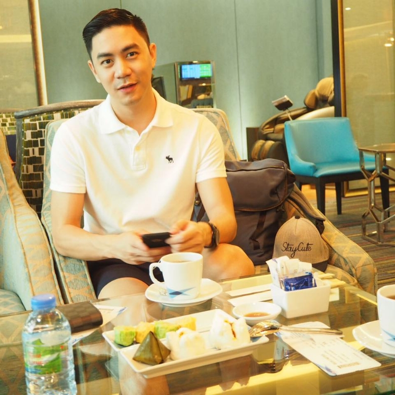 李的第二张照片--九龙认干亲服务网