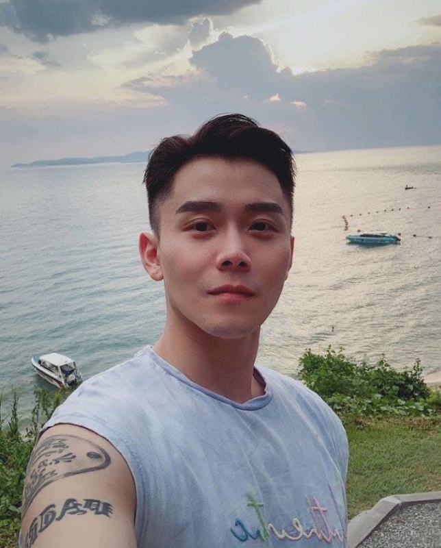 Aaron的第一张照片--九龙认干亲服务网