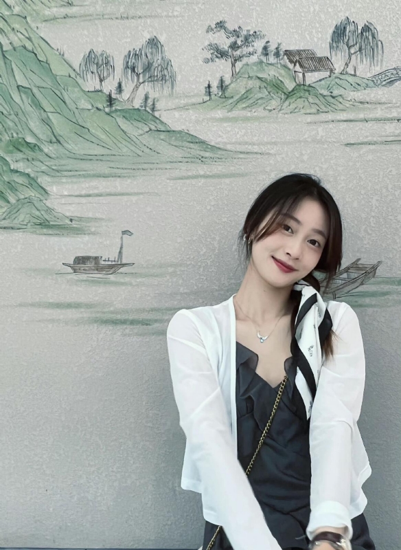 小趴菜的第一张照片--九龙认干亲服务网