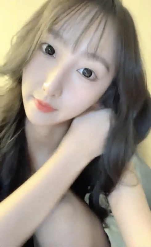 李诗敏的第一张照片--九龙认干亲服务网